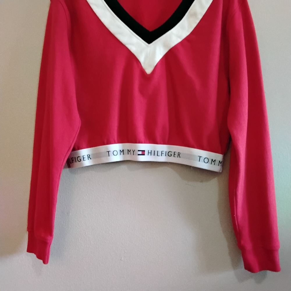 Vintage Tommy Hilfiger Red Cropped V-Neck French Terry Long Sleeve – Medium EUC - Picture 5 of 16